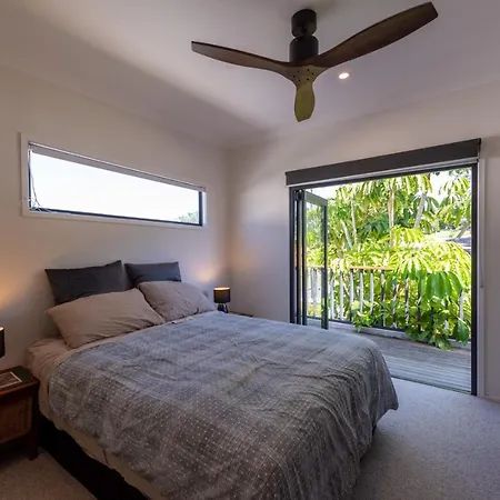 Central Coast-Spacious House 5 Minutes Drive To Beach Tumbi Umbi Exterior photo